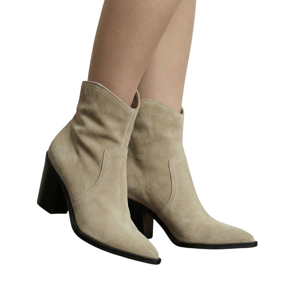 BP Surina‎ Tan Suede Western Ankle Boots Pointed Toe Block Heel 5.5M